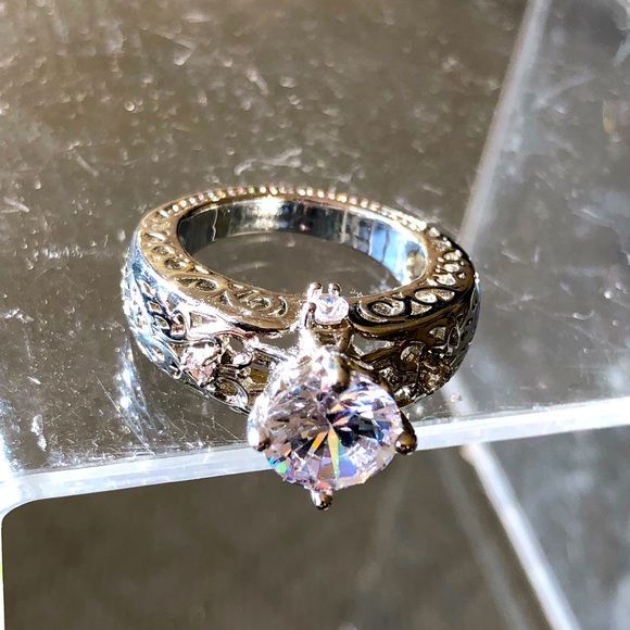 CZ ENGAGEMENT STYLE solitaire ring size 6 - Picture 1 of 13